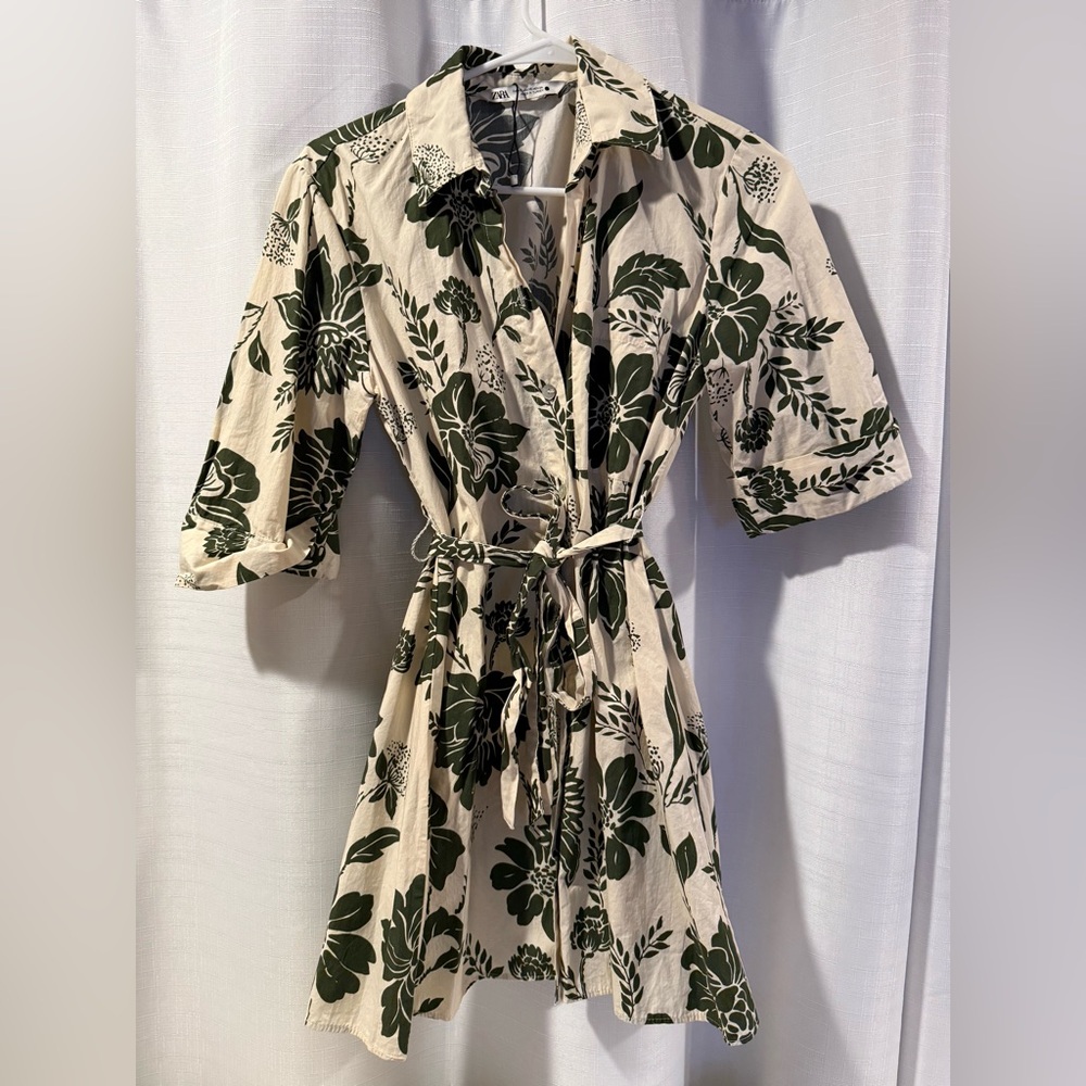 Zara Cream and Green Floral Mini Dress